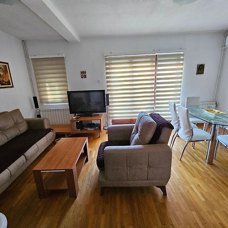 Vn Apartments Охрид Екстериор снимка