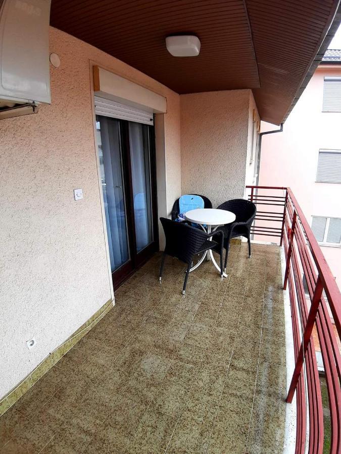 Vn Apartments Охрид Екстериор снимка